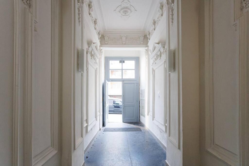 Urban Capsule Apartment - Near Mariahilfer Strasse Vienna Exterior photo