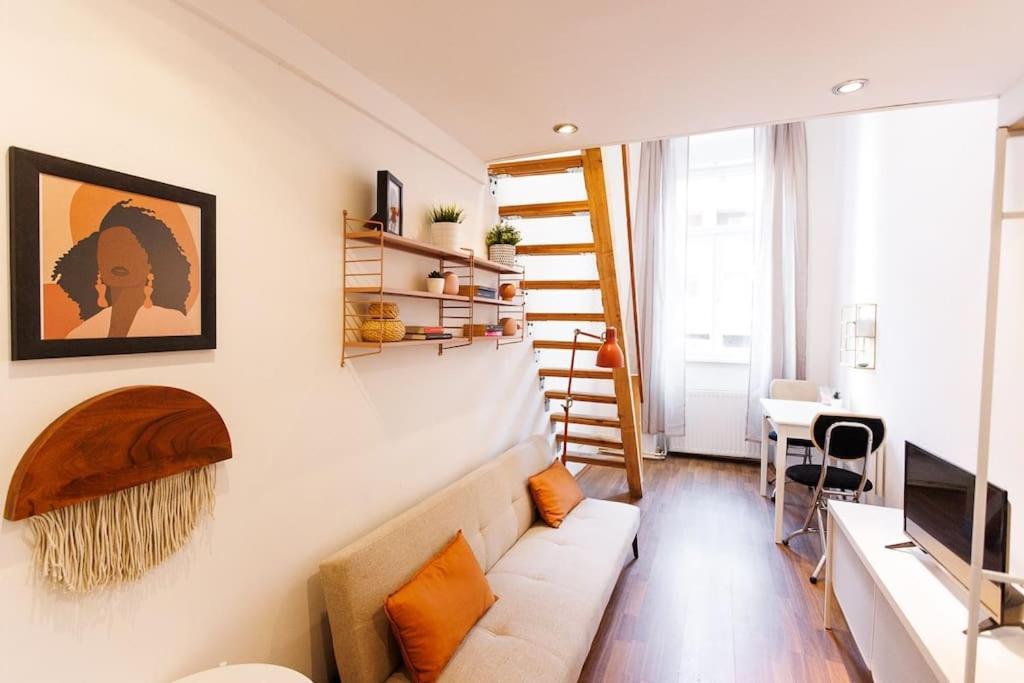 Urban Capsule Apartment - Near Mariahilfer Strasse Vienna Exterior photo